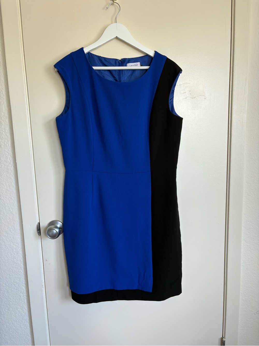 Calvin Klein Colorblock Sheath Dress in Cobalt Blue and Black Size 14